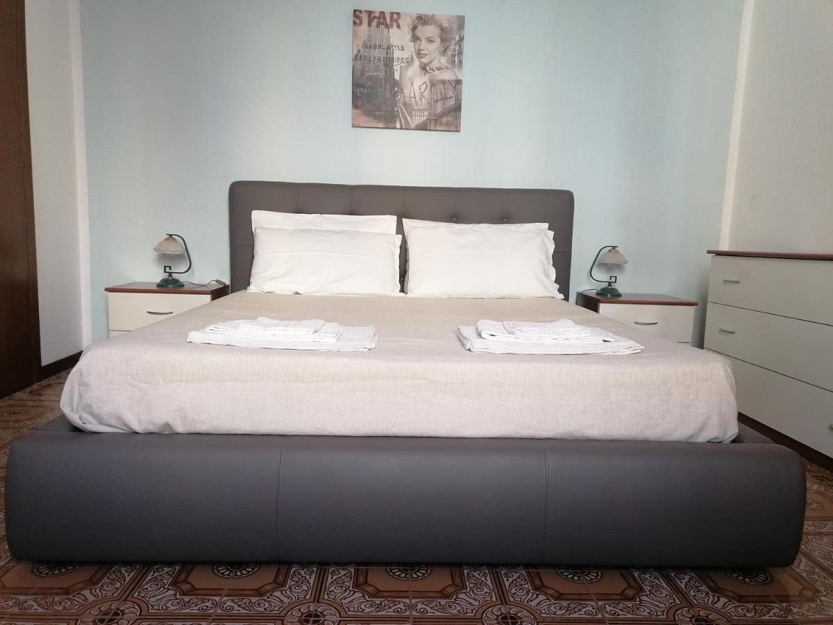 Due Finestre Sul Cortile Otel Novi Ligure Dış mekan fotoğraf