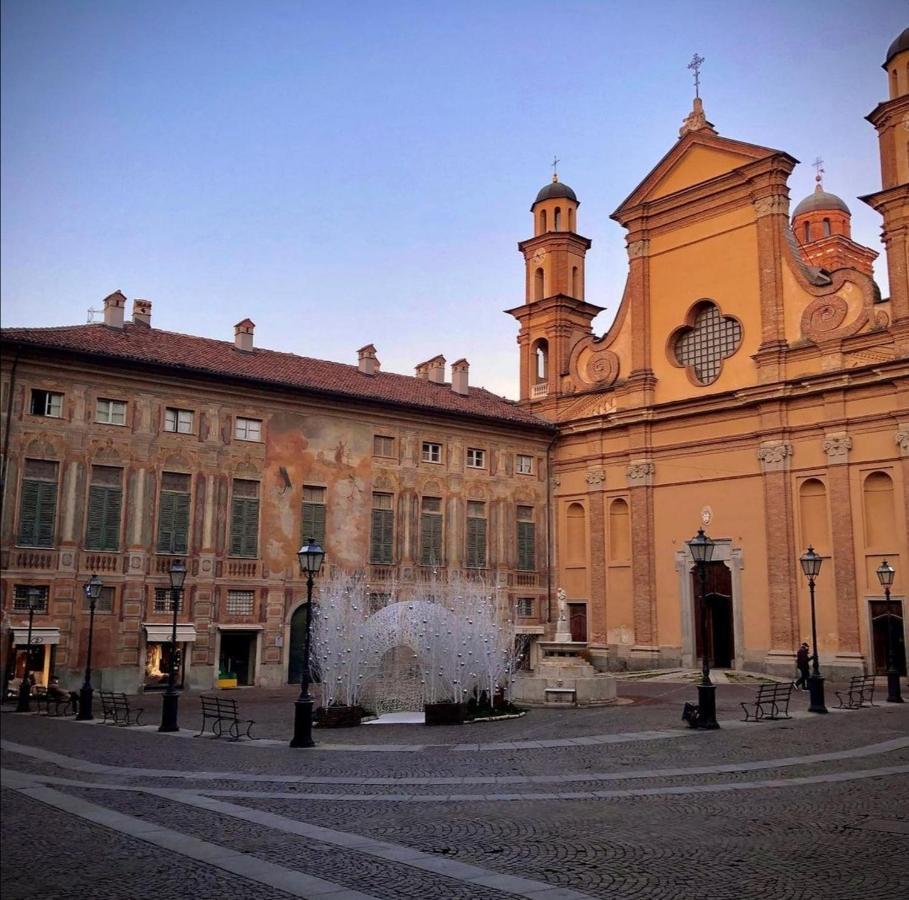 Due Finestre Sul Cortile Otel Novi Ligure Dış mekan fotoğraf